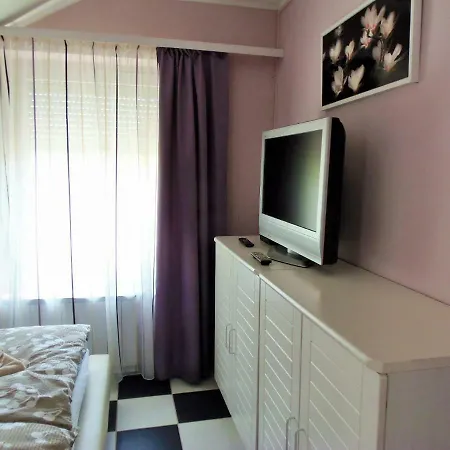 Home-service Apartman Lägenhet *