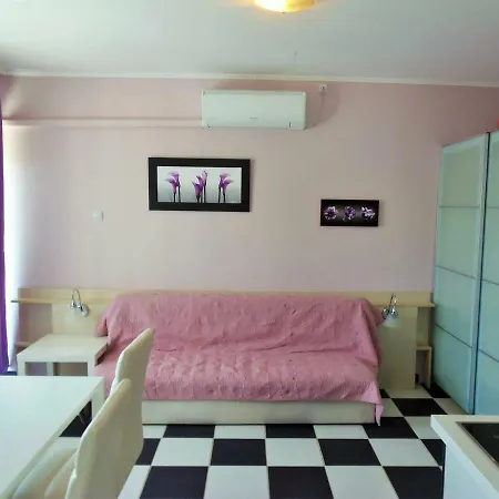 Home-service Apartman Lägenhet Hévíz
