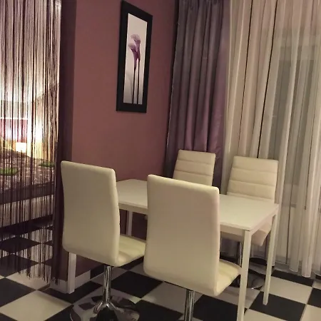 Home-service Apartman Lägenhet